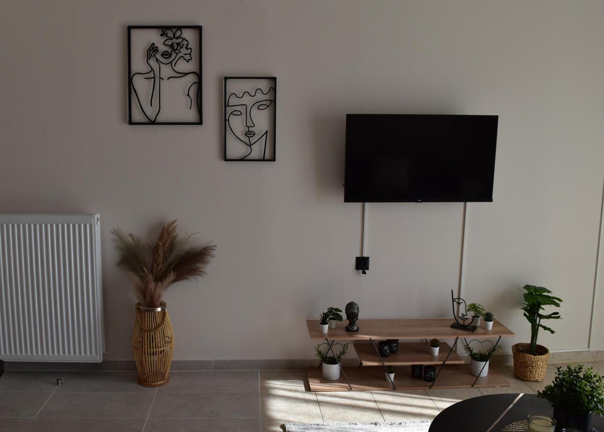 Pnoe Apartments Loutraki  Bagian luar foto