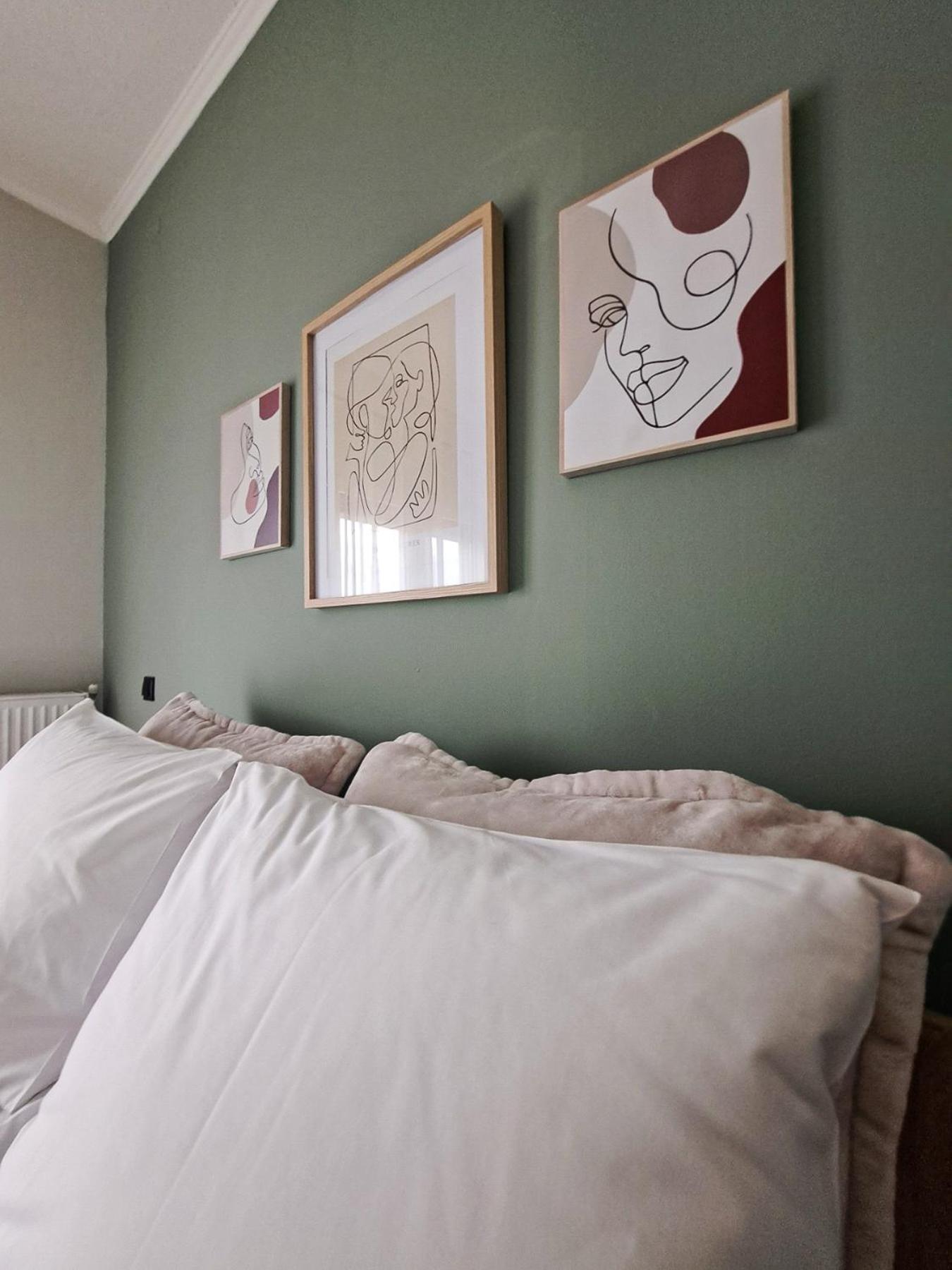 Pnoe Apartments Loutraki  Bagian luar foto